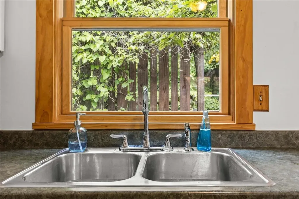 175 Rocky Ridge Circle St. George VT 05495