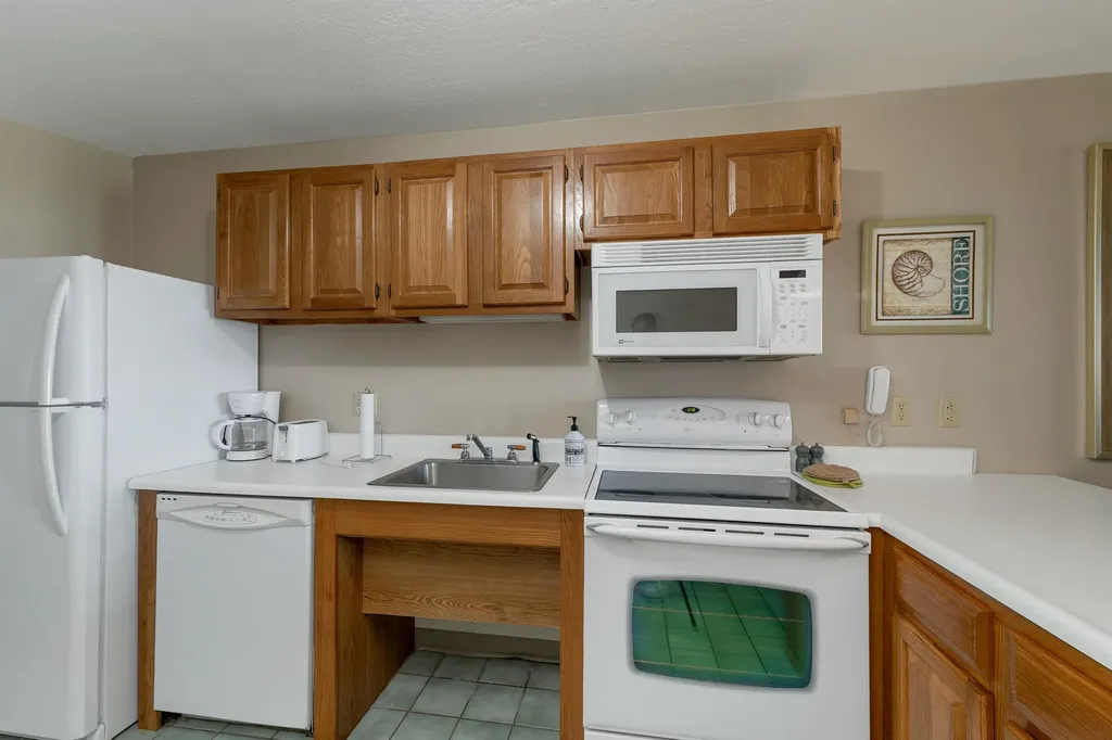 115 Weirs Road Gilford NH 03249