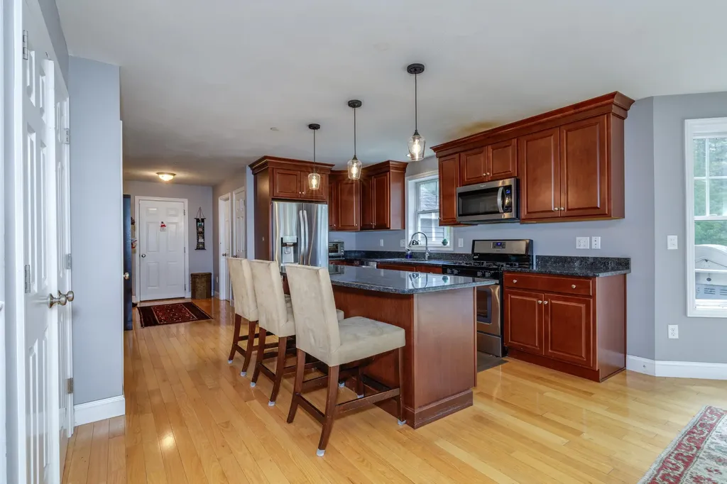 130 West Ridge Circle Hopkinton NH 03229