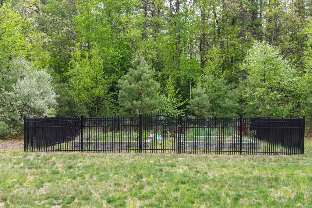 130 West Ridge Circle Hopkinton NH 03229