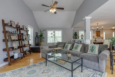 130 West Ridge Circle Hopkinton NH 03229