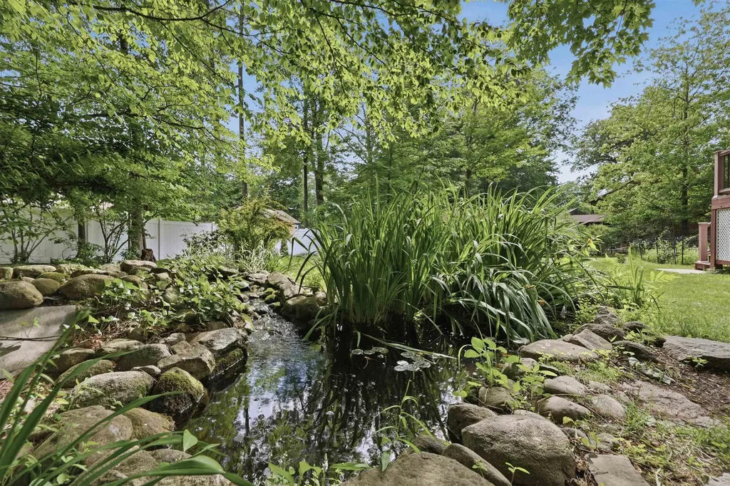 14 Cypress Road Milford NH 03055
