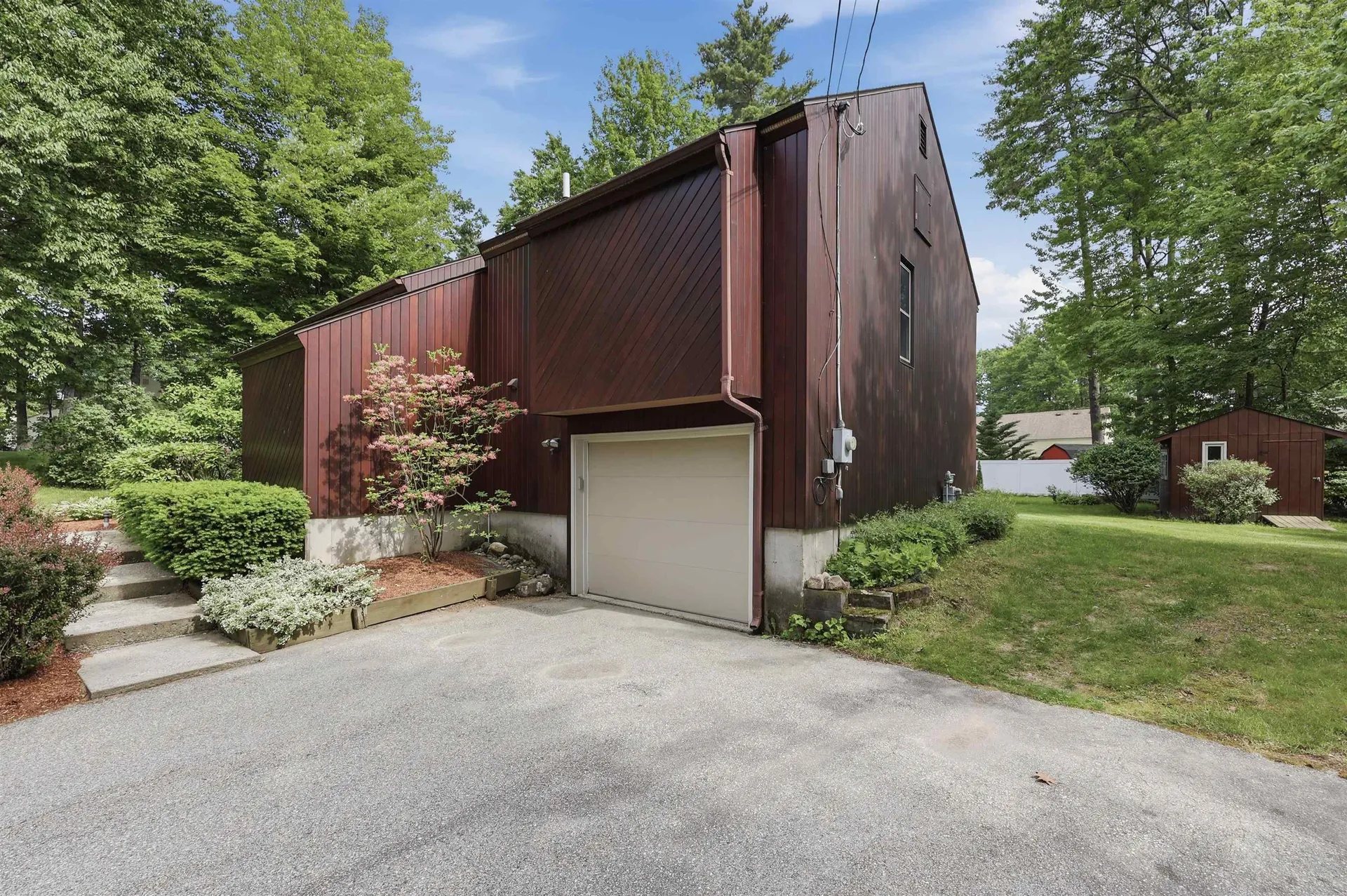 14 Cypress Road Milford NH 03055