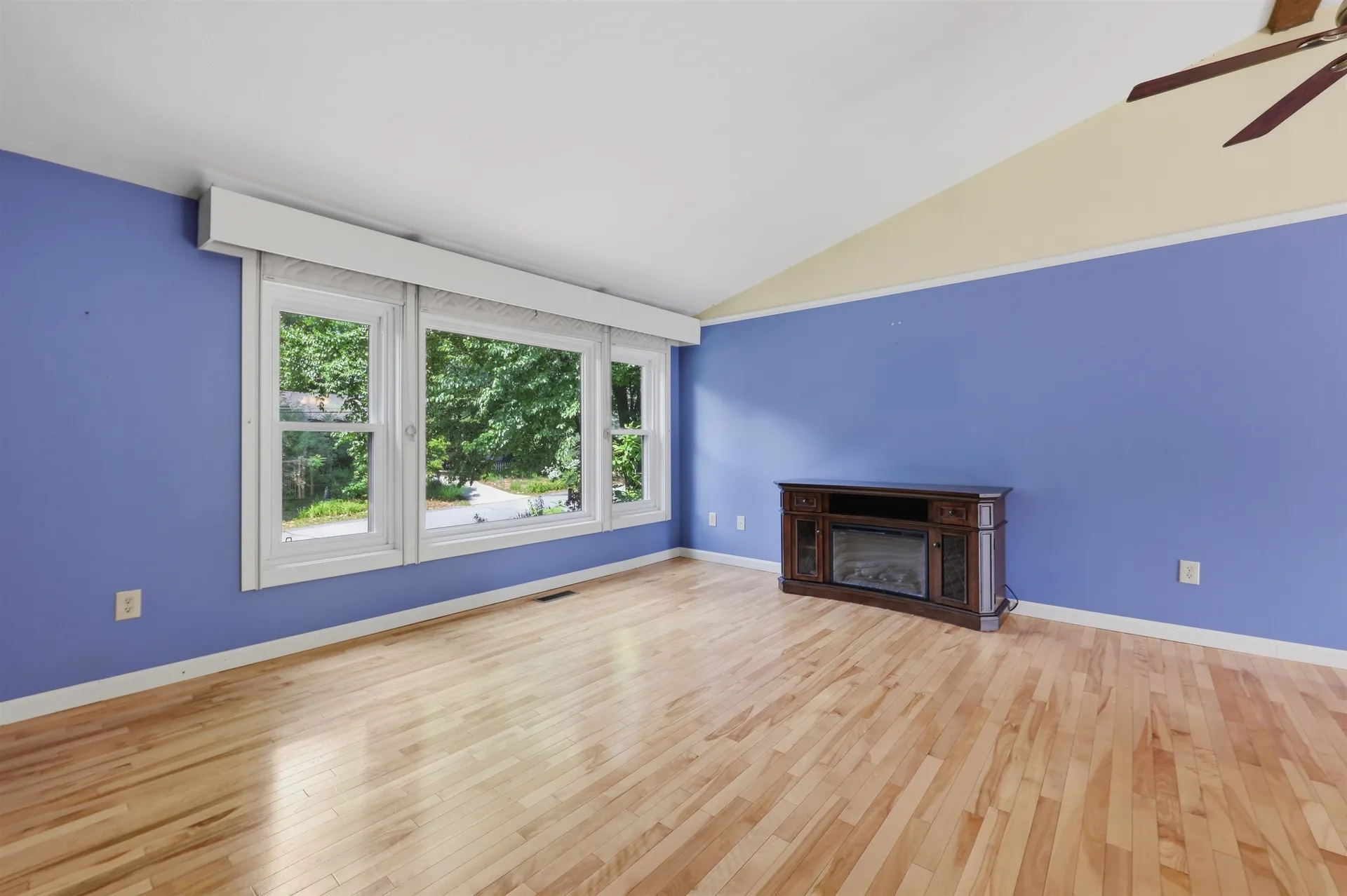 14 Cypress Road Milford NH 03055