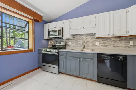 14 Cypress Road Milford NH 03055