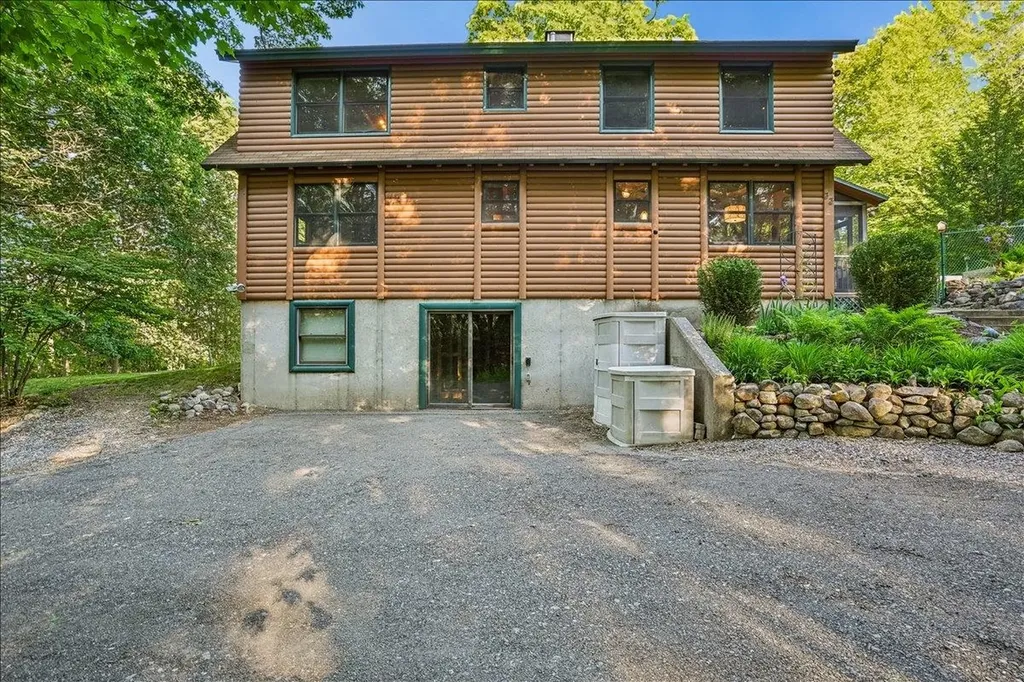 33 Quaker Road New Durham NH 03855
