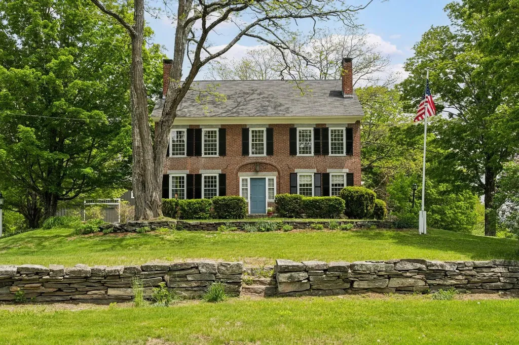 874 Middletown Road Grafton VT 05146