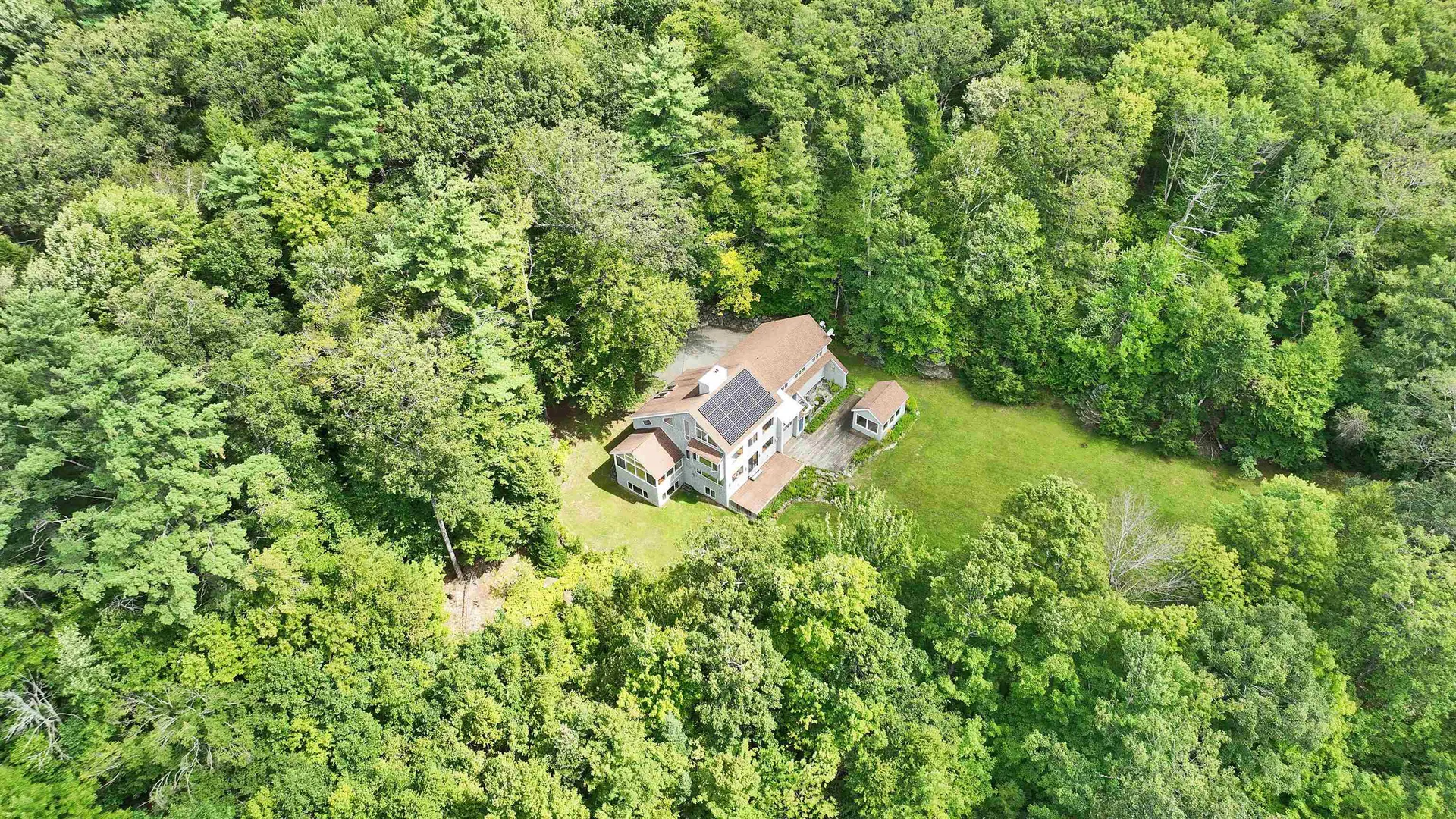 182 Mccoy Road Sharon NH 03458