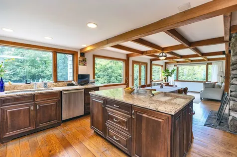 182 Mccoy Road Sharon NH 03458