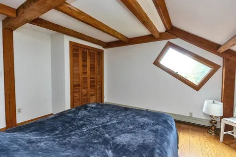 182 Mccoy Road Sharon NH 03458