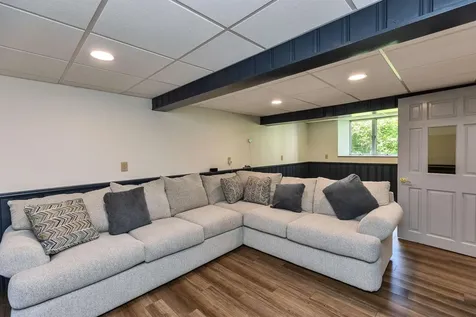 182 Mccoy Road Sharon NH 03458