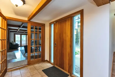 182 Mccoy Road Sharon NH 03458