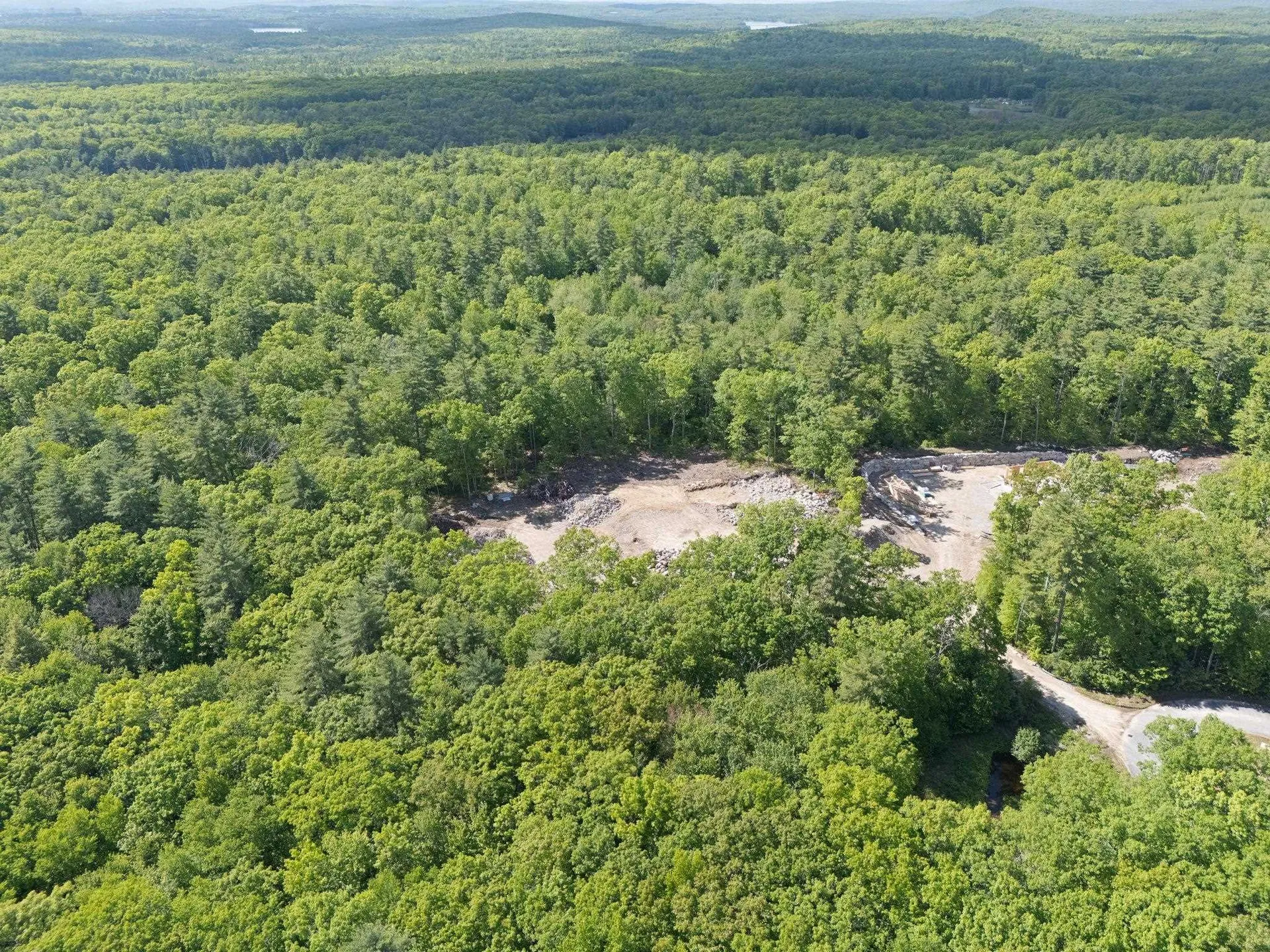 60 Boxwood Drive Auburn NH 03032