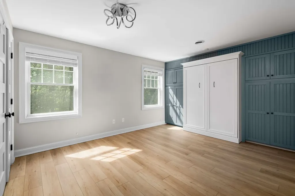 5 Tudor Drive Kittery ME 03904