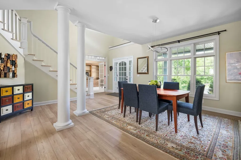 5 Tudor Drive Kittery ME 03904