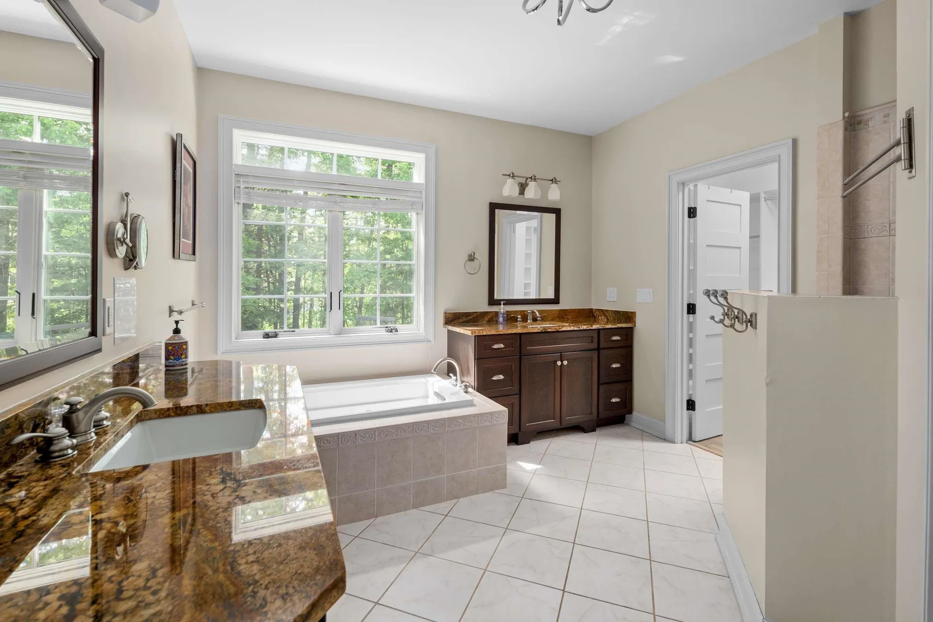 5 Tudor Drive Kittery ME 03904