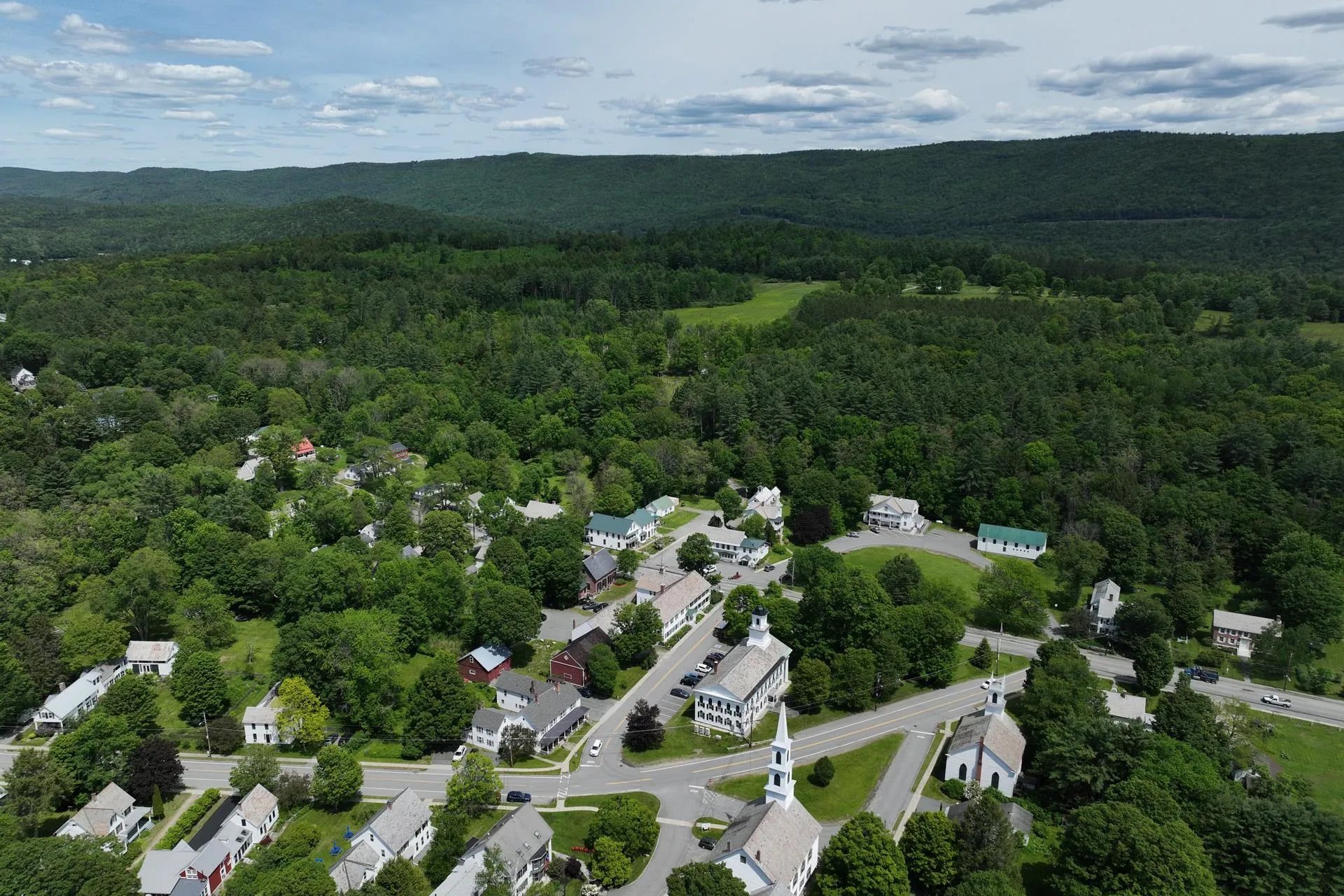 4 Court Street Newfane VT 05345