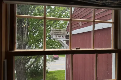 4 Court Street Newfane VT 05345
