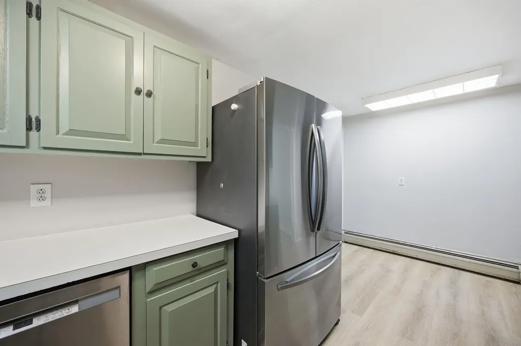 135 Lower Straw Road Hopkinton NH 03229