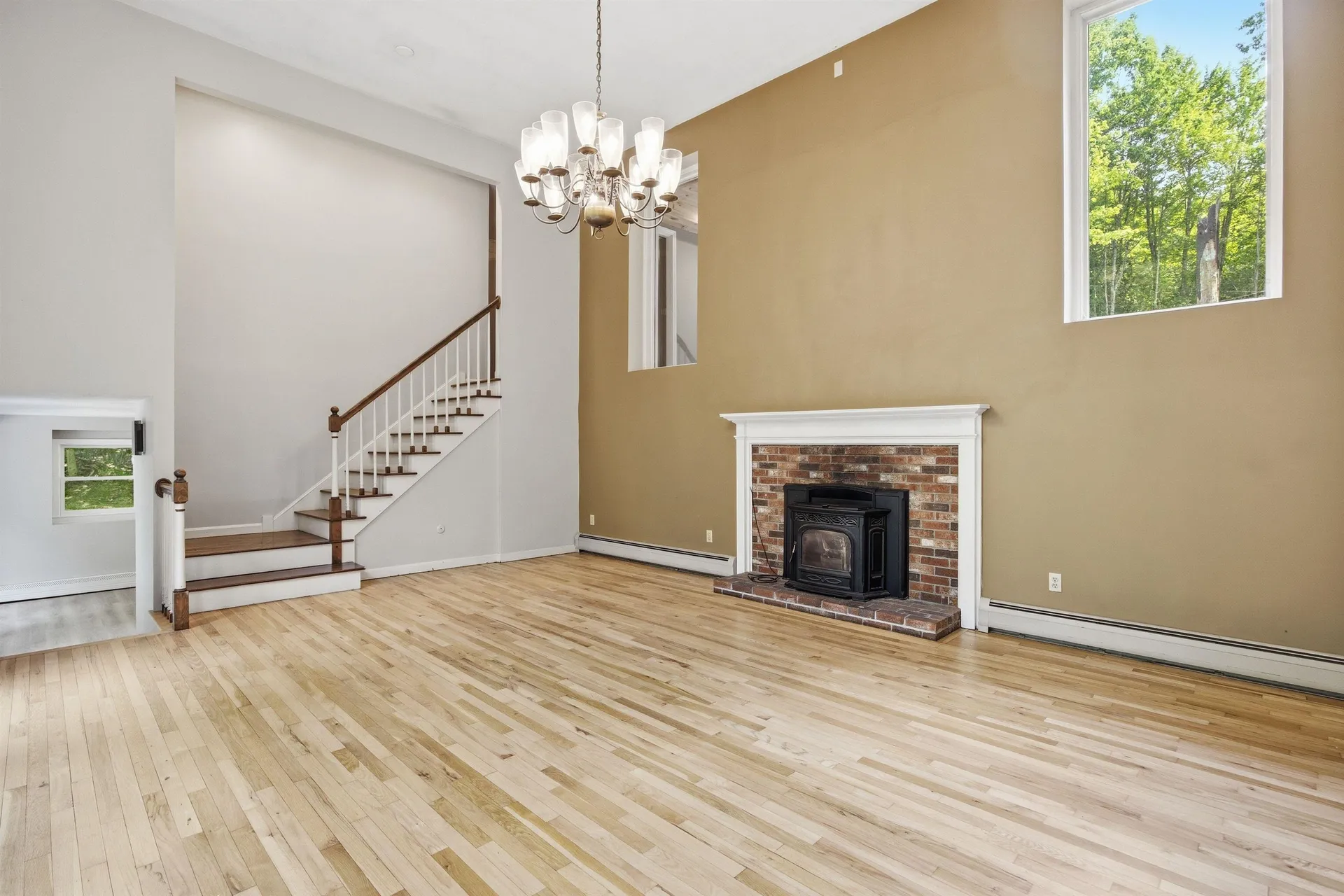 135 Lower Straw Road Hopkinton NH 03229