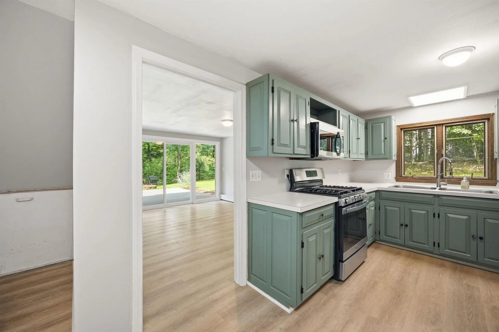 135 Lower Straw Road Hopkinton NH 03229
