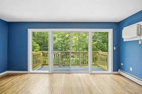135 Lower Straw Road Hopkinton NH 03229