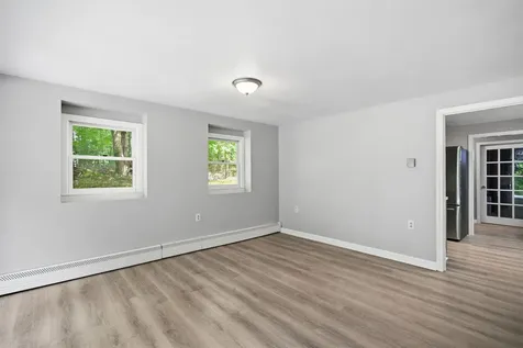 135 Lower Straw Road Hopkinton NH 03229