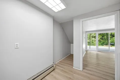 135 Lower Straw Road Hopkinton NH 03229