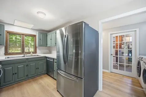 135 Lower Straw Road Hopkinton NH 03229