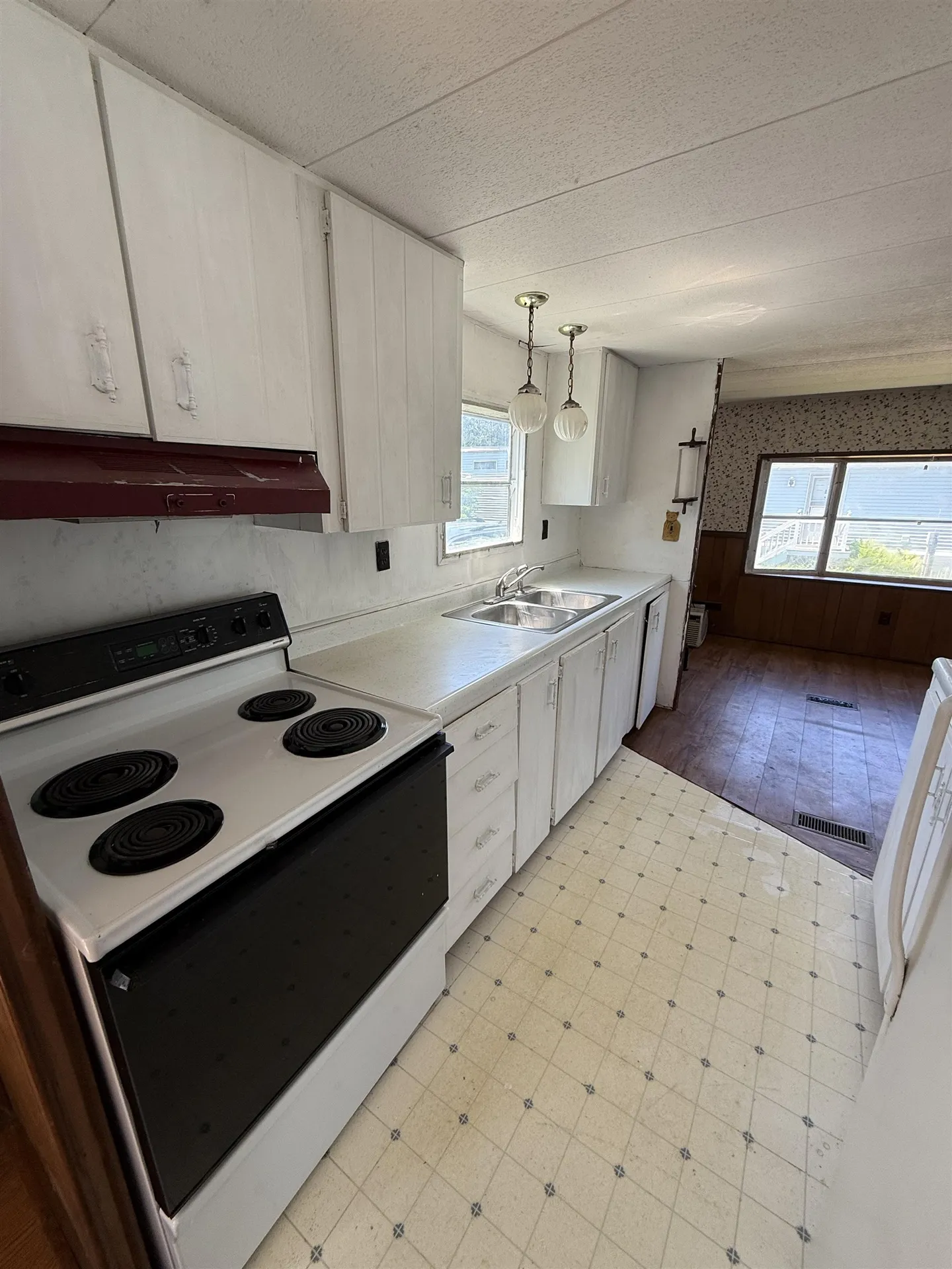 136 Seventh Street Colchester VT 05466