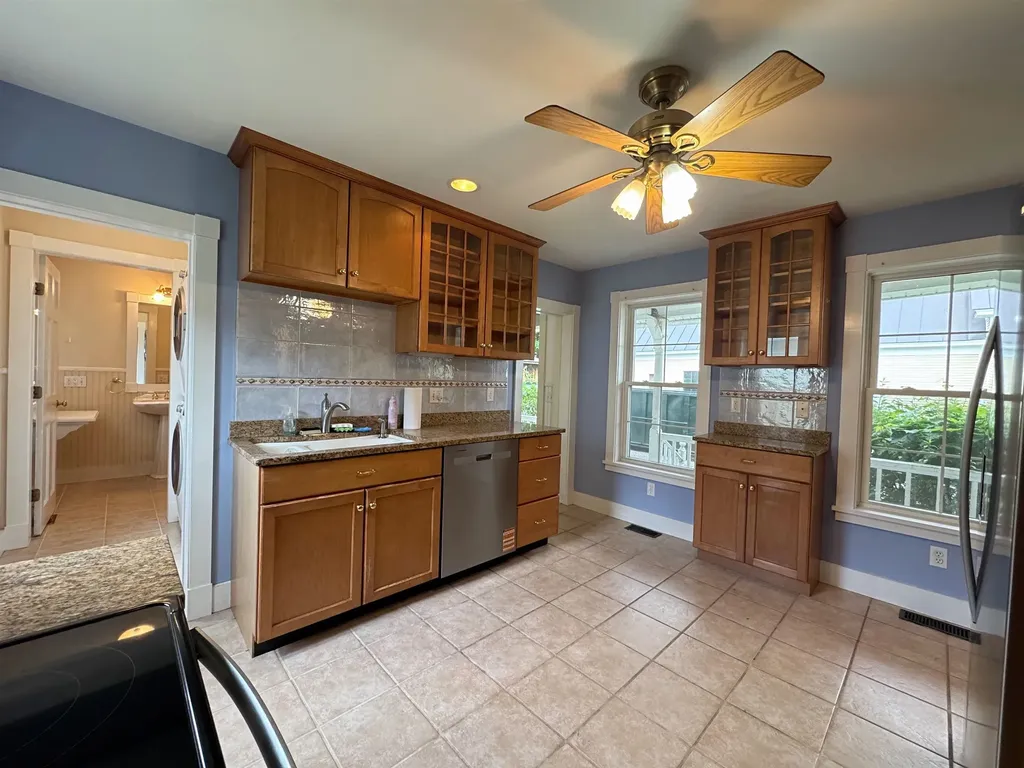 21 Henry Street Claremont NH 03743