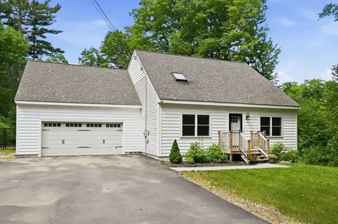 163 Nottingham Road Deerfield NH 03037