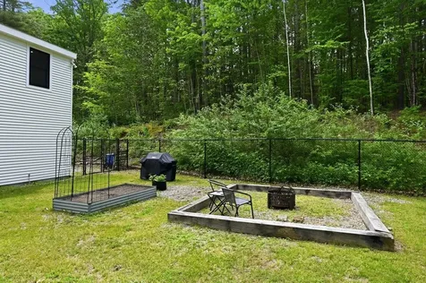 163 Nottingham Road Deerfield NH 03037