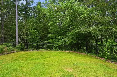 163 Nottingham Road Deerfield NH 03037