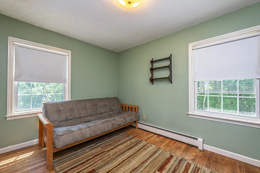 7 Squamscott Road Stratham NH 03885