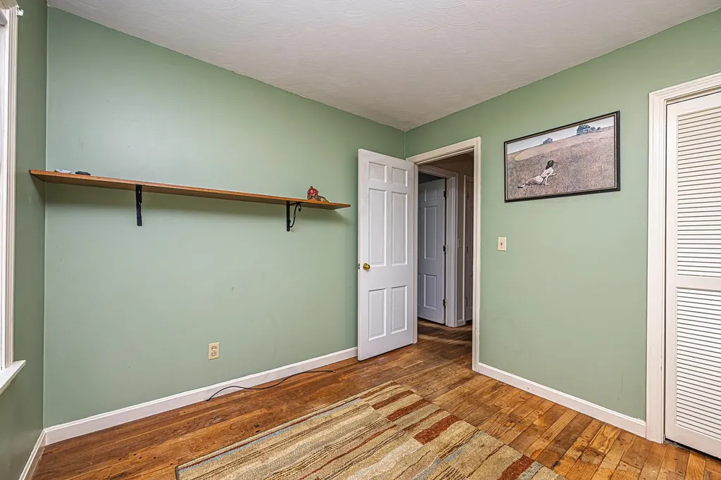 7 Squamscott Road Stratham NH 03885
