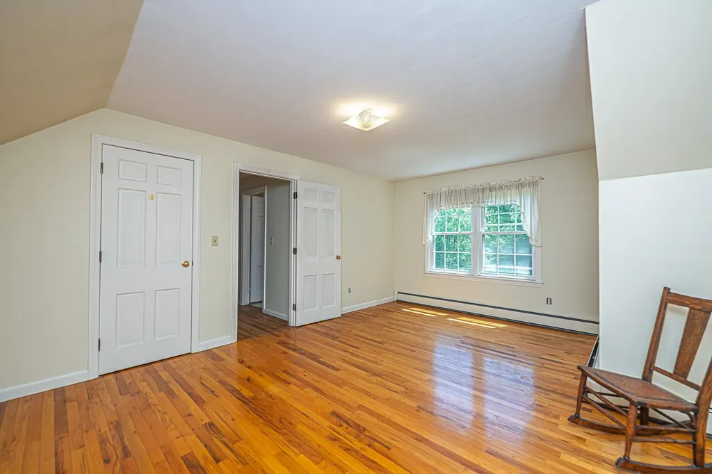 7 Squamscott Road Stratham NH 03885