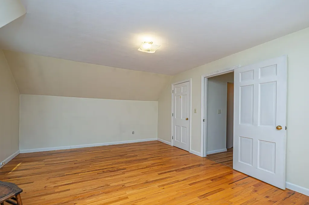 7 Squamscott Road Stratham NH 03885