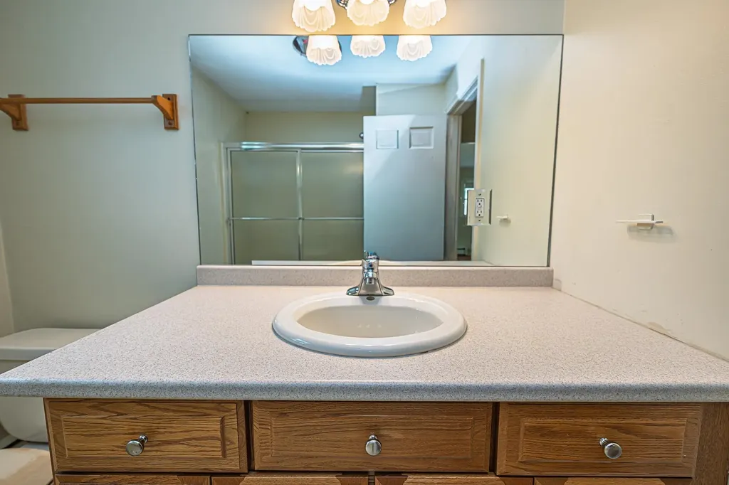 7 Squamscott Road Stratham NH 03885