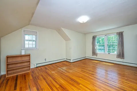 7 Squamscott Road Stratham NH 03885