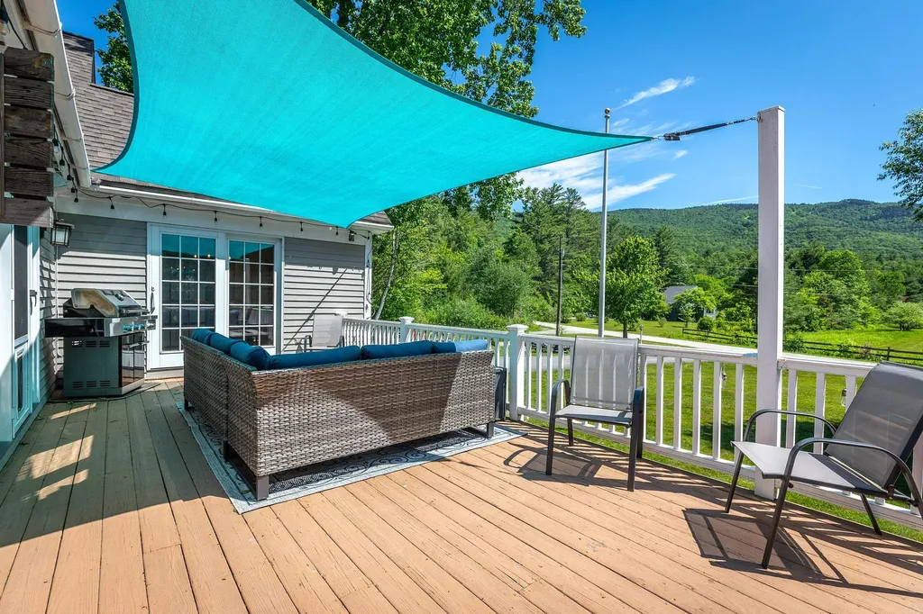 157 Old Sawmill Road Londonderry VT 05148