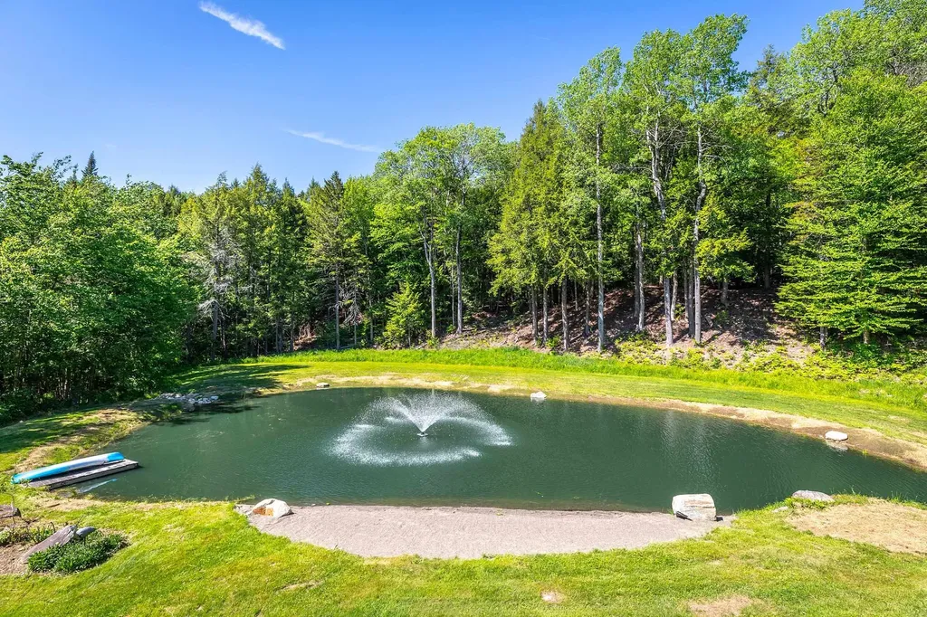 157 Old Sawmill Road Londonderry VT 05148
