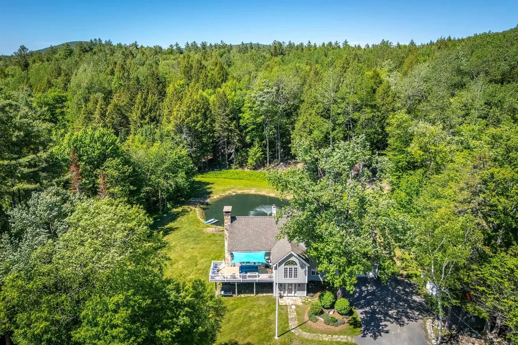 157 Old Sawmill Road Londonderry VT 05148