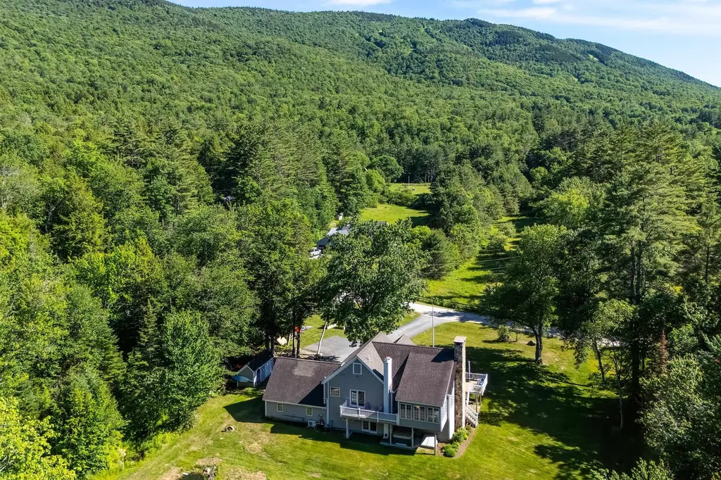 157 Old Sawmill Road Londonderry VT 05148