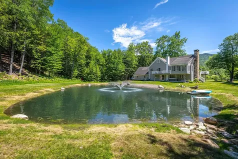 157 Old Sawmill Road Londonderry VT 05148