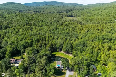 157 Old Sawmill Road Londonderry VT 05148