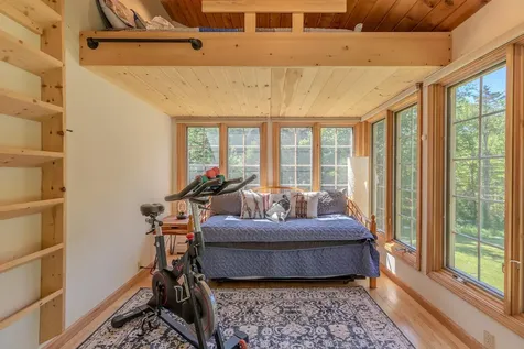 157 Old Sawmill Road Londonderry VT 05148