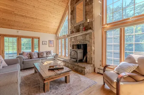 157 Old Sawmill Road Londonderry VT 05148