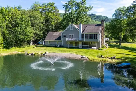 157 Old Sawmill Road Londonderry VT 05148