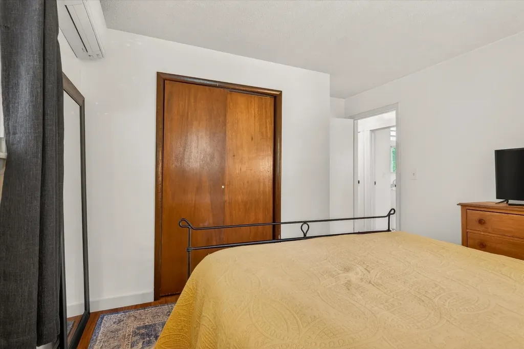 59 Cramton Avenue Rutland City VT 05701
